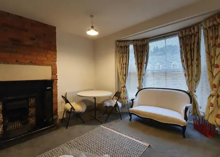 Stylish Town Centre Apartments